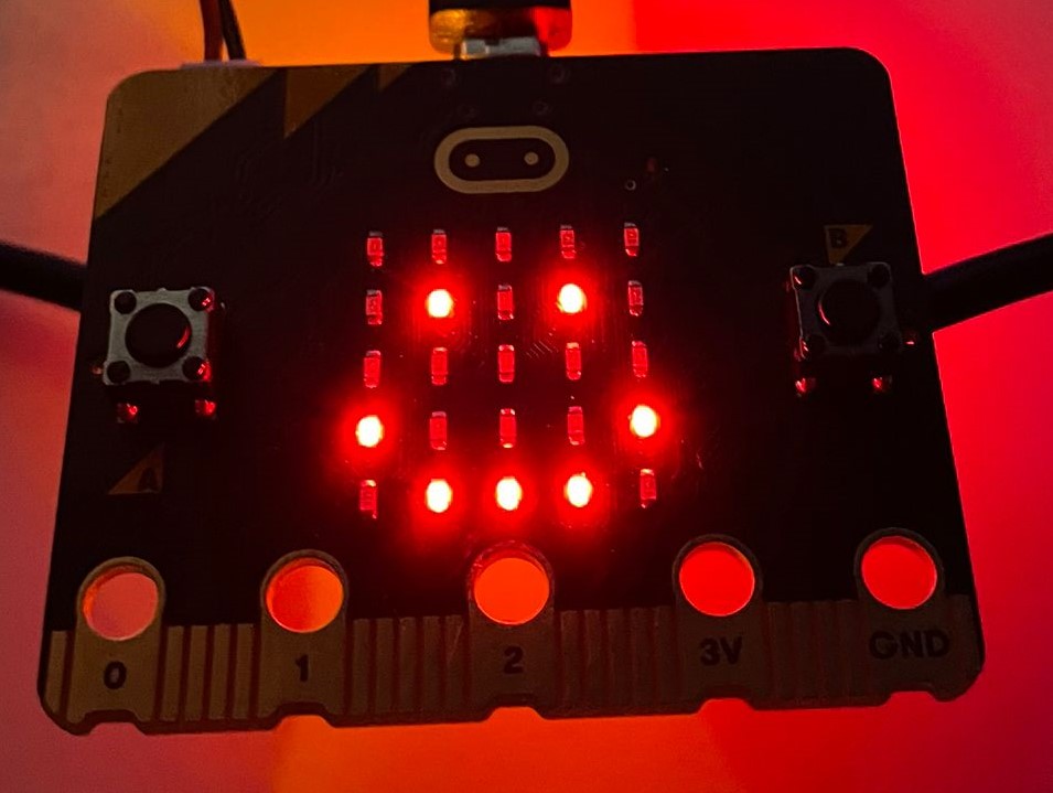 Microbit happy face